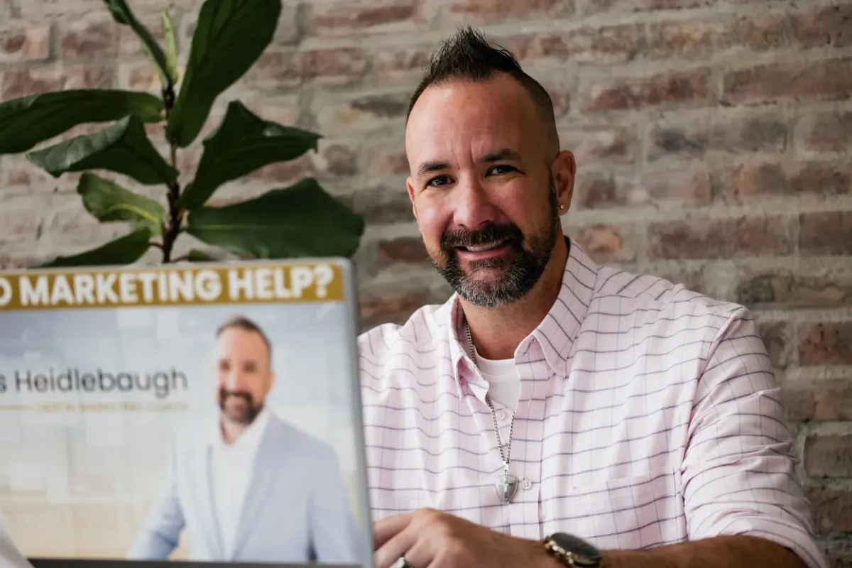 Chris Heidlebaugh teaching a marketing walkthrough on video