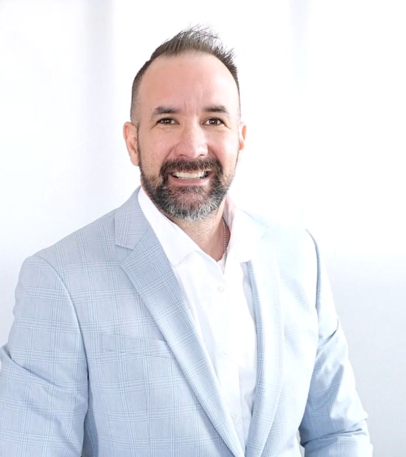 CHRIS HEIDLEBAUGH EXPERT DIGITAL MARKETING COACH